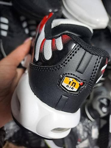 Ugg boots: Decije tn od 30
Cena 3000 din
Cena 3200 din at lalafo.rs — 8 Ugg boots: Decije tn od 30
Cena 3000 din
Cena 3200 din — 8