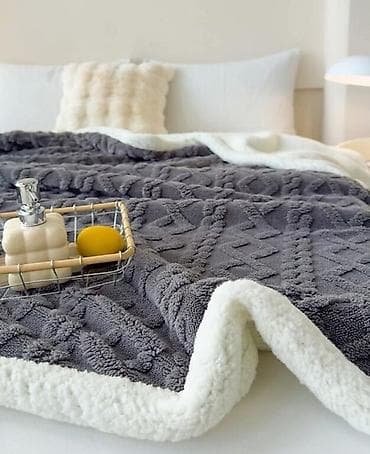 Krznena cebad
150×200
3200 din
200×230
3700 din na lalafo.rs — 2 Krznena cebad
150×200
3200 din
200×230
3700 din — 2