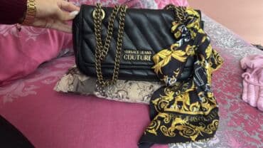 Torba za rame, Versace, Materijal: Koža na lalafo.rs Torba za rame, Versace, Materijal: Koža