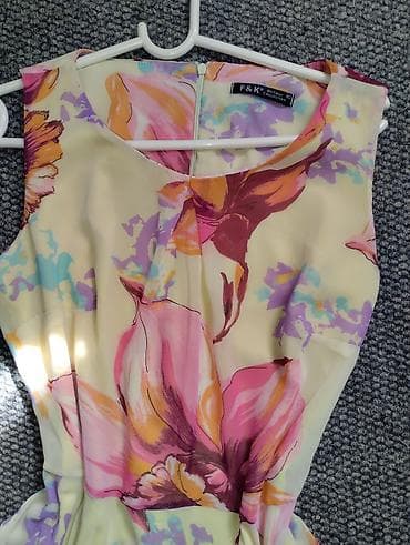 Haljina bez rukava sa cvetnim printom – F&K by Fast Collection - na lalafo.rs Haljina bez rukava sa cvetnim printom – F&K by Fast Collection -