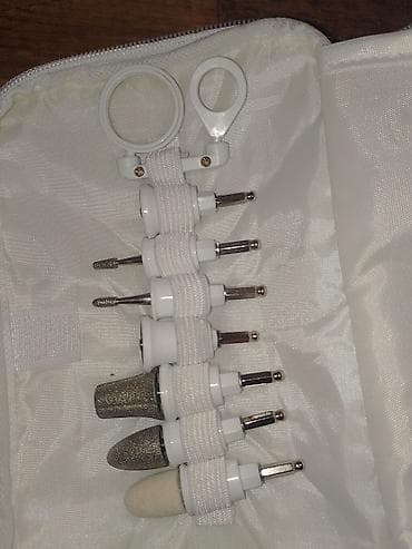 Električni set za manikir/pedikir u futroli - Kompletan aparat za na lalafo.rs — 3 Električni set za manikir/pedikir u futroli - Kompletan aparat za — 3