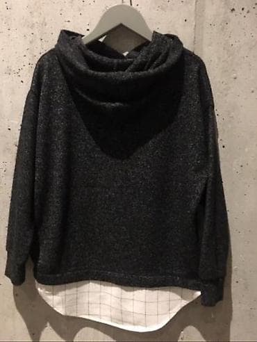 Tamnosiva ZARA dukserica dzemperic sa kapuljačom i imitacijom kosulje na lalafo.rs — 5 Tamnosiva ZARA dukserica dzemperic sa kapuljačom i imitacijom kosulje — 5