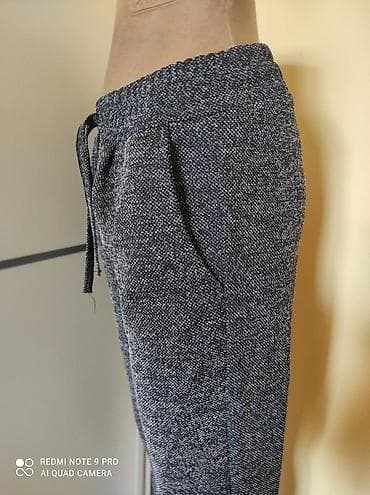 pantalone butiku ali: Nove pantalone ili trenerka. Veličina XS na lalafo.rs — 5 pantalone butiku ali: Nove pantalone ili trenerka. Veličina XS — 5