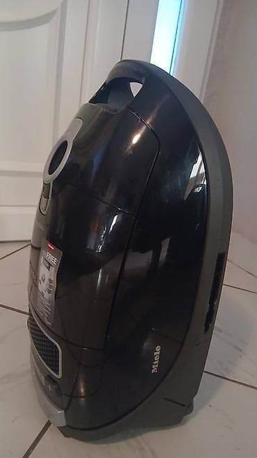 ⬛️Miele Complete C3 PowerLine – Usisivač (kao nov) ▪️Prodajem vrhunski na lalafo.rs — 5 ⬛️Miele Complete C3 PowerLine – Usisivač (kao nov) ▪️Prodajem vrhunski — 5