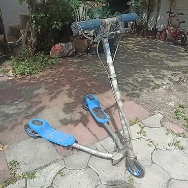Dečiji dvosed za njihaljku + stari dečiji romobil sa sedištem (pedalni na lalafo.rs — 8 Dečiji dvosed za njihaljku + stari dečiji romobil sa sedištem (pedalni — 8