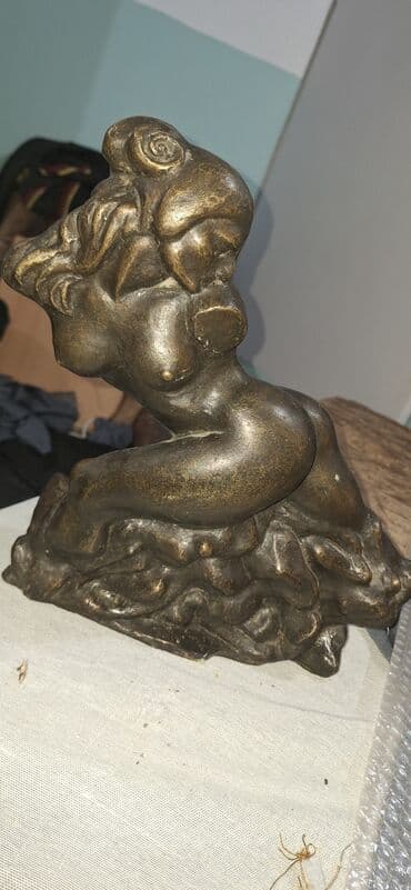 Ironing Boards: Figure, color - Brown, Used at lalafo.rs — 6 Ironing Boards: Figure, color - Brown, Used — 6