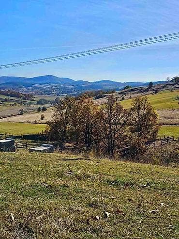 Plac na odličnoj lokaciji, ulaz sa glavnog puta Divčibare - Požega, na at lalafo.rs — 3 Plac na odličnoj lokaciji, ulaz sa glavnog puta Divčibare - Požega, na — 3