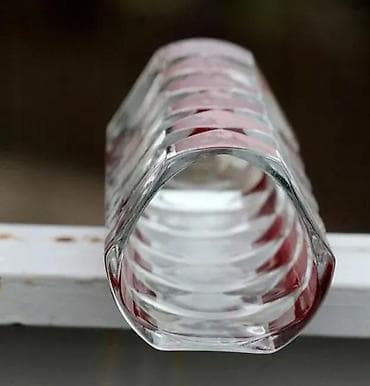 Mid Century Luminarc JG Durand Geometric Ruby Cranberry Vase. France na lalafo.rs — 5 Mid Century Luminarc JG Durand Geometric Ruby Cranberry Vase. France — 5