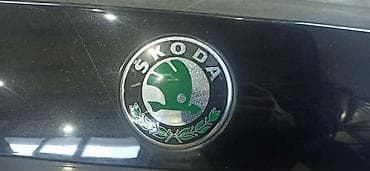 OZNAKE SA GEPEKA ZA ŠKODA SUPERB | Originalna slova i znak sa gepeka na lalafo.rs OZNAKE SA GEPEKA ZA ŠKODA SUPERB | Originalna slova i znak sa gepeka
