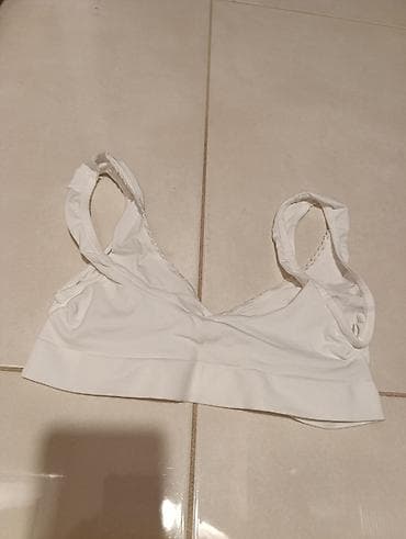 Set top grudnjaka bez žica – Pompea - Brend: Pompea (otisak unutra) - na lalafo.rs — 7 Set top grudnjaka bez žica – Pompea - Brend: Pompea (otisak unutra) - — 7