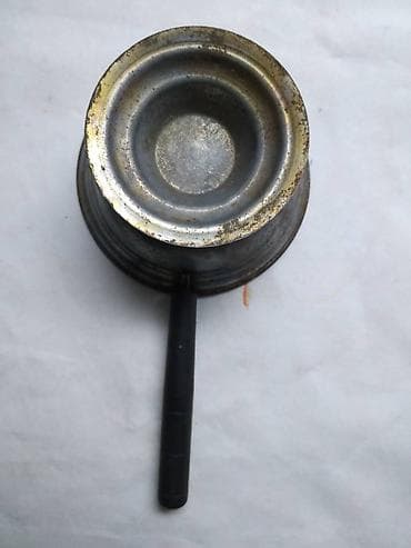 Metalna kadionica sa plasticnom drškom precnik 7 cm., polovna na lalafo.rs — 4 Metalna kadionica sa plasticnom drškom precnik 7 cm., polovna — 4