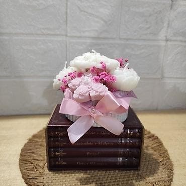 Mini buket mirisnih svećica u rucno radjenoj kutijici . Narucivanje na lalafo.rs — 2 Mini buket mirisnih svećica u rucno radjenoj kutijici . Narucivanje — 2