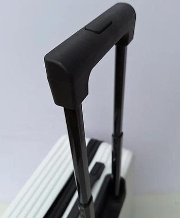 drvena decija kuhinja: Dečji kofer na točkiće – motiv astronauta - Kompaktni kabinski kofer at lalafo.rs — 5 drvena decija kuhinja: Dečji kofer na točkiće – motiv astronauta - Kompaktni kabinski kofer — 5