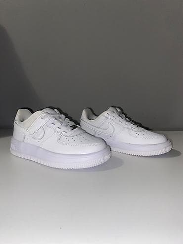 Nove Nike air force 1 patike, kupljene u Nike shopu. Univerzalne na lalafo.rs — 2 Nove Nike air force 1 patike, kupljene u Nike shopu. Univerzalne — 2