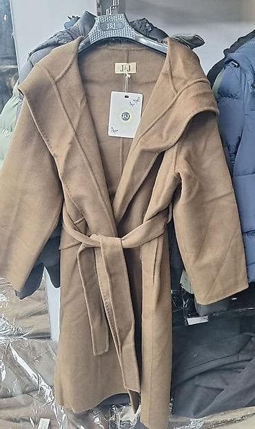 kozna jakna sa: Kaputi univerzalne velicine. Vrlo kvalitetni i topli. Sadrže 80% vune na lalafo.rs — 3 kozna jakna sa: Kaputi univerzalne velicine. Vrlo kvalitetni i topli. Sadrže 80% vune — 3