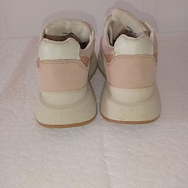 Stradivarius patike 36 broj, 800din at lalafo.rs — 4 Stradivarius patike 36 broj, 800din — 4