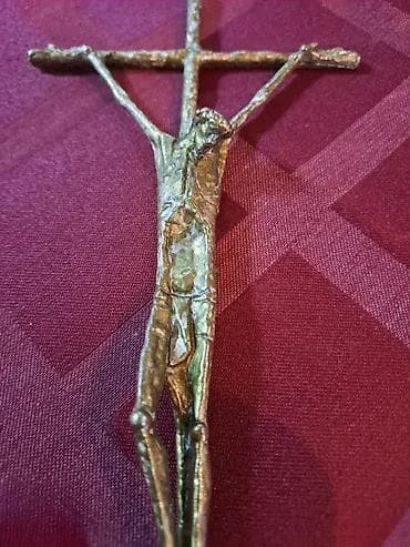 Bronzano raspece, napravljeno u austriji. Visina 20cm na lalafo.rs — 2 Bronzano raspece, napravljeno u austriji. Visina 20cm — 2