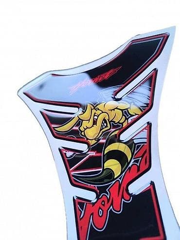 Transport: Honda Hornet - tank pad - 1545 📌 Opis: Samolepljivi protektor za at lalafo.rs — 3 Transport: Honda Hornet - tank pad - 1545 📌 Opis: Samolepljivi protektor za — 3