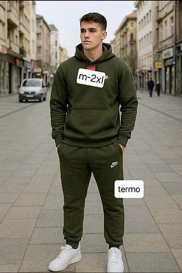Trenerka Nike, bоја - Crna na lalafo.rs — 5 Trenerka Nike, bоја - Crna — 5
