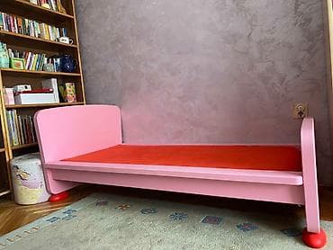 Ikea Mammut roze krevet za devojčice 180x90, sa letvicama (podnica) i na lalafo.rs Ikea Mammut roze krevet za devojčice 180x90, sa letvicama (podnica) i