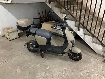 dve suknje po: Električni skuter – gradski model sa prtljažnikom - Boja: mat bež sa na lalafo.rs — 1 dve suknje po: Električni skuter – gradski model sa prtljažnikom - Boja: mat bež sa — 1