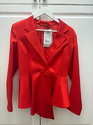 Prelep Mona sako,velicina 38 na lalafo.rs — 1 Prelep Mona sako,velicina 38 — 1