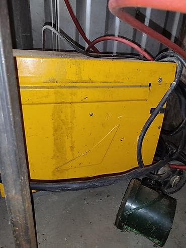 Clamps: Co2 varstroj 1700velika boca sa manometrom.sve zajedno 350e at lalafo.rs — 3 Clamps: Co2 varstroj 1700velika boca sa manometrom.sve zajedno 350e — 3