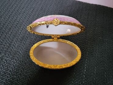 Ironing Boards: Jewelry box, color - Multicolored, New at lalafo.rs — 4 Ironing Boards: Jewelry box, color - Multicolored, New — 4