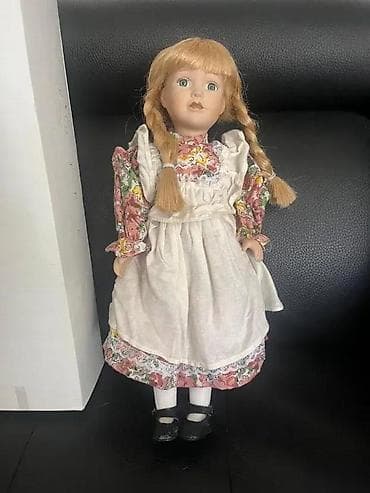 Children's Items: Porcelanska kolekcionarska lutka – “Sammlerpuppe” (na kutiji at lalafo.rs — 1 Children's Items: Porcelanska kolekcionarska lutka – “Sammlerpuppe” (na kutiji — 1