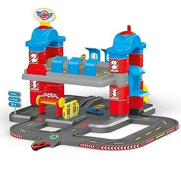 Dečiji set – Garaža sa više nivoa i drumskom stazom - Dvospratna na lalafo.rs Dečiji set – Garaža sa više nivoa i drumskom stazom - Dvospratna