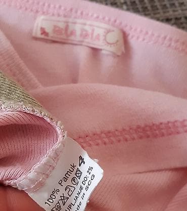 Kids' costumes: Dečija majica kratkih rukava „Babalú” - Veličina: 104 (za oko 4 at lalafo.rs — 2 Kids' costumes: Dečija majica kratkih rukava „Babalú” - Veličina: 104 (za oko 4 — 2