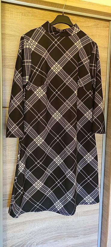 Univerzalna haljina sa džepovima sa strane na lalafo.rs — 1 Univerzalna haljina sa džepovima sa strane — 1