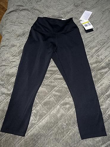 bermude teksas br: NIKE One High Rise Crop Tights Women vel. S NOVO
FN at lalafo.rs — 7 bermude teksas br: NIKE One High Rise Crop Tights Women vel. S NOVO
FN — 7