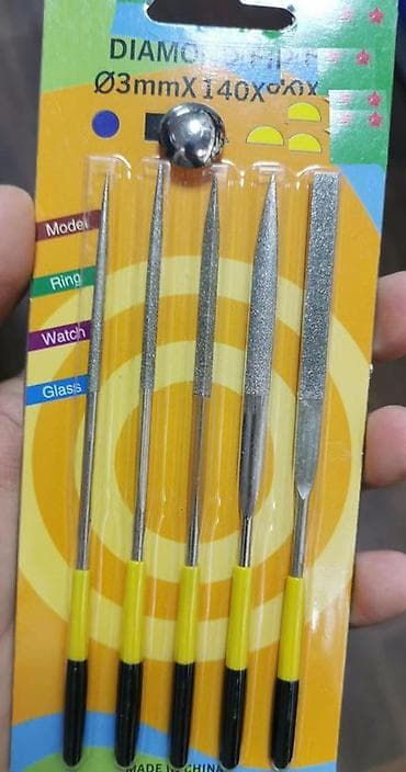 Turpije velike.11/set 5 komada/. Novo,nekorisceno. Kontakt poziv/viber at lalafo.rs Turpije velike.11/set 5 komada/. Novo,nekorisceno. Kontakt poziv/viber