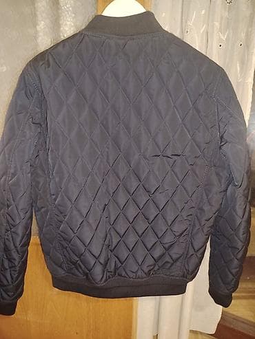 ZARA muška prošivena jakna (bomber stil) – veličina S (EUR S / USA S / na lalafo.rs — 2 ZARA muška prošivena jakna (bomber stil) – veličina S (EUR S / USA S / — 2