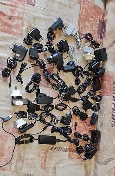 Punjac za stare models telefona, Nokia, Erikson, son I Erikson na lalafo.rs — 3 Punjac za stare models telefona, Nokia, Erikson, son I Erikson — 3