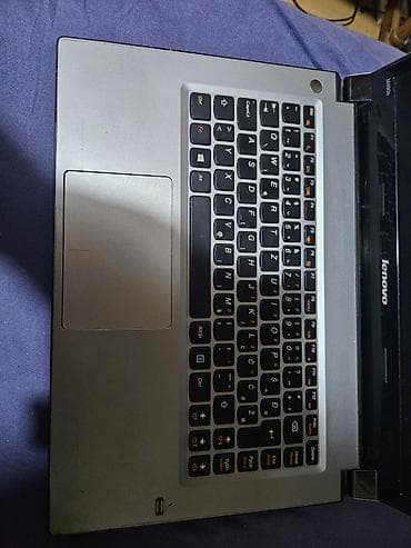Laptop sa tragovima koriscenja dobar i brz istaliran windows 10 64 na lalafo.rs — 3 Laptop sa tragovima koriscenja dobar i brz istaliran windows 10 64 — 3
