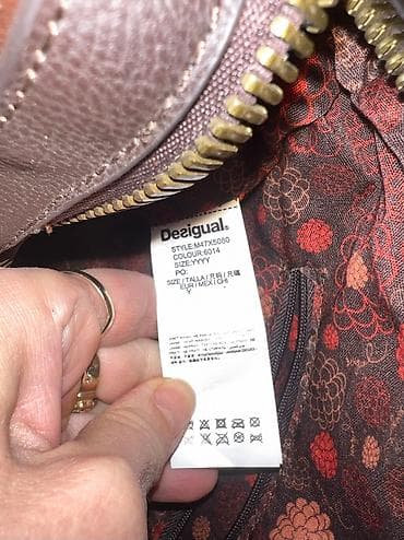 DESIGUAL torba,super očuvana dimenzije 35x20x13 na lalafo.rs — 7 DESIGUAL torba,super očuvana dimenzije 35x20x13 — 7