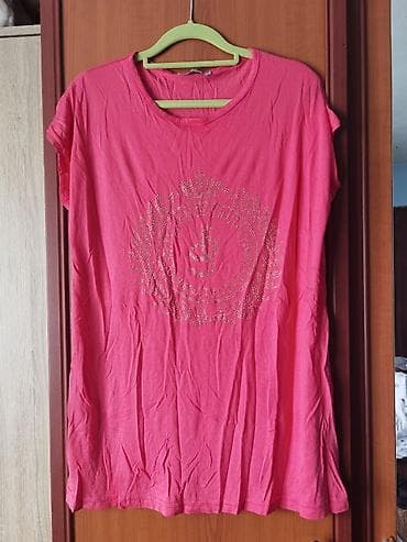 Tanka majica kratkih rukava, sa cirkonima Nikad nošena, samo mi je na lalafo.rs — 2 Tanka majica kratkih rukava, sa cirkonima Nikad nošena, samo mi je — 2