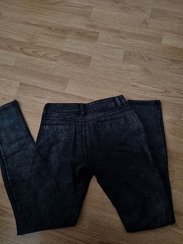 Ženske farmerke u tamno sivoj boji, sa efektom ispranog materijala at lalafo.rs — 4 Ženske farmerke u tamno sivoj boji, sa efektom ispranog materijala — 4