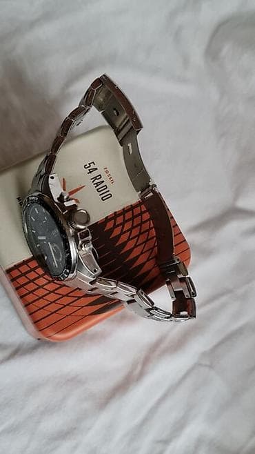 Muski sat ispravan sve radi na lalafo.rs — 9 Muski sat ispravan sve radi — 9