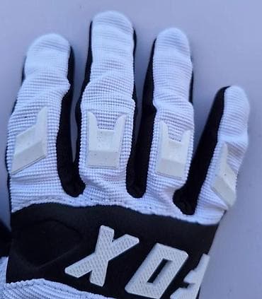 Oprema za bicikliste: FOX motocross/biciklističke rukavice – crno/belo - Lagane i na lalafo.rs — 4 Oprema za bicikliste: FOX motocross/biciklističke rukavice – crno/belo - Lagane i — 4