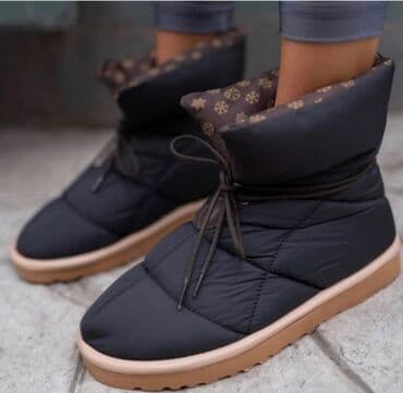 Gležnjače, 38 na lalafo.rs Gležnjače, 38