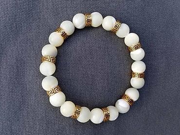 Narukvica Sedef – poludragi kamen - Materijal: perle od sedefa na lalafo.rs — 1 Narukvica Sedef – poludragi kamen - Materijal: perle od sedefa — 1