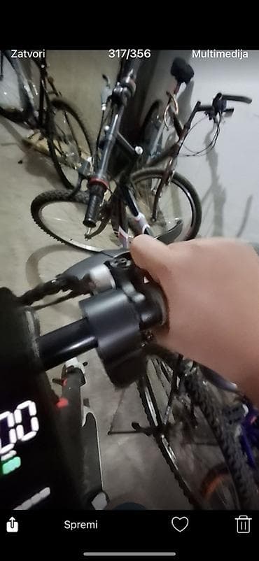 Električni trotinet DENVER – gradski model sa sklopivim mehanizmom at lalafo.rs — 9 Električni trotinet DENVER – gradski model sa sklopivim mehanizmom — 9