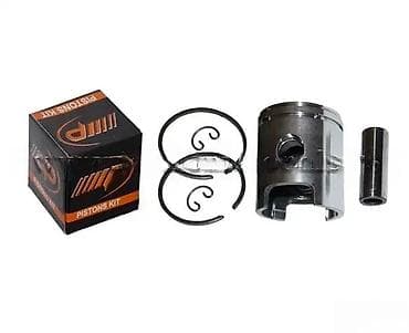 Kompletan set klipa, karika i osovinice, dizajniran za motore. Set na lalafo.rs Kompletan set klipa, karika i osovinice, dizajniran za motore. Set