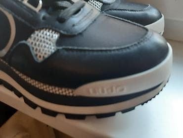 Obuvene 2 puta. kao nove liu jo. 41 na lalafo.rs — 4 Obuvene 2 puta. kao nove liu jo. 41 — 4