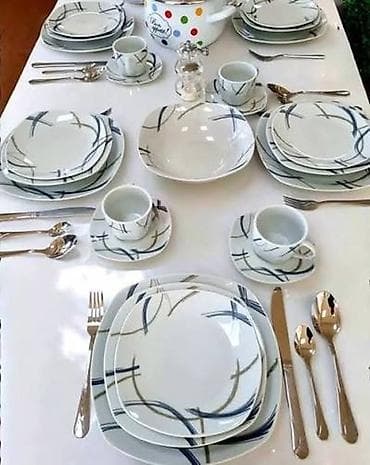 Prodajem vise servisa licno preuzimanje ili uplata pa slanje na lalafo.rs Prodajem vise servisa licno preuzimanje ili uplata pa slanje