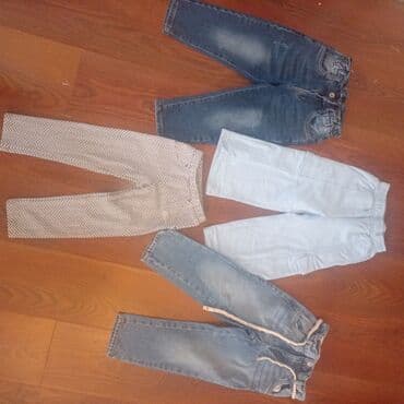 Paket: Farmerke, Za devojčice, uzrast: 3-4 godine na lalafo.rs Paket: Farmerke, Za devojčice, uzrast: 3-4 godine