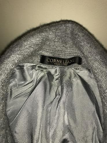 Original CORNELIANI Kašmir sako / dzemper S/M 92% Casmear 8% Polamide na lalafo.rs — 2 Original CORNELIANI Kašmir sako / dzemper S/M 92% Casmear 8% Polamide — 2